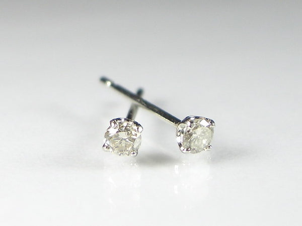 PTダイヤスタッド ピアス 0.2CT